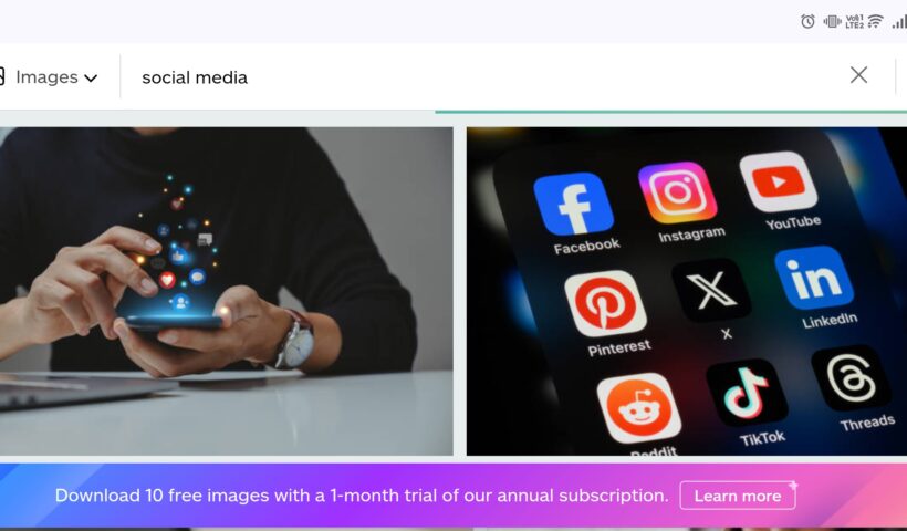 सोशल मीडिया एकाउंट