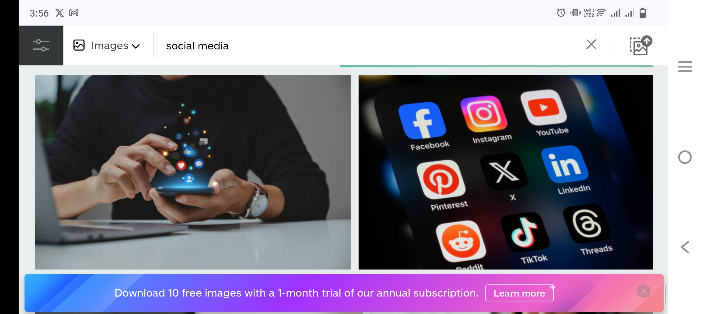सोशल मीडिया एकाउंट